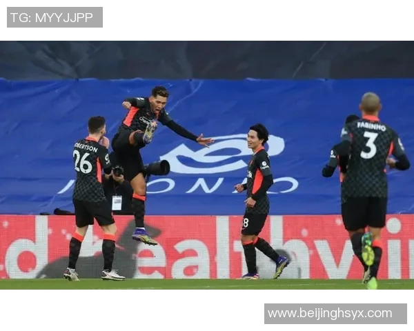 英超球队遭遇新冠疫情挑战，赛事或将延期进行